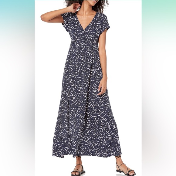 Amazon Essentials Dresses & Skirts - Women’s maxi dress